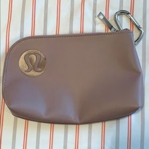 Lululemon make up bag
